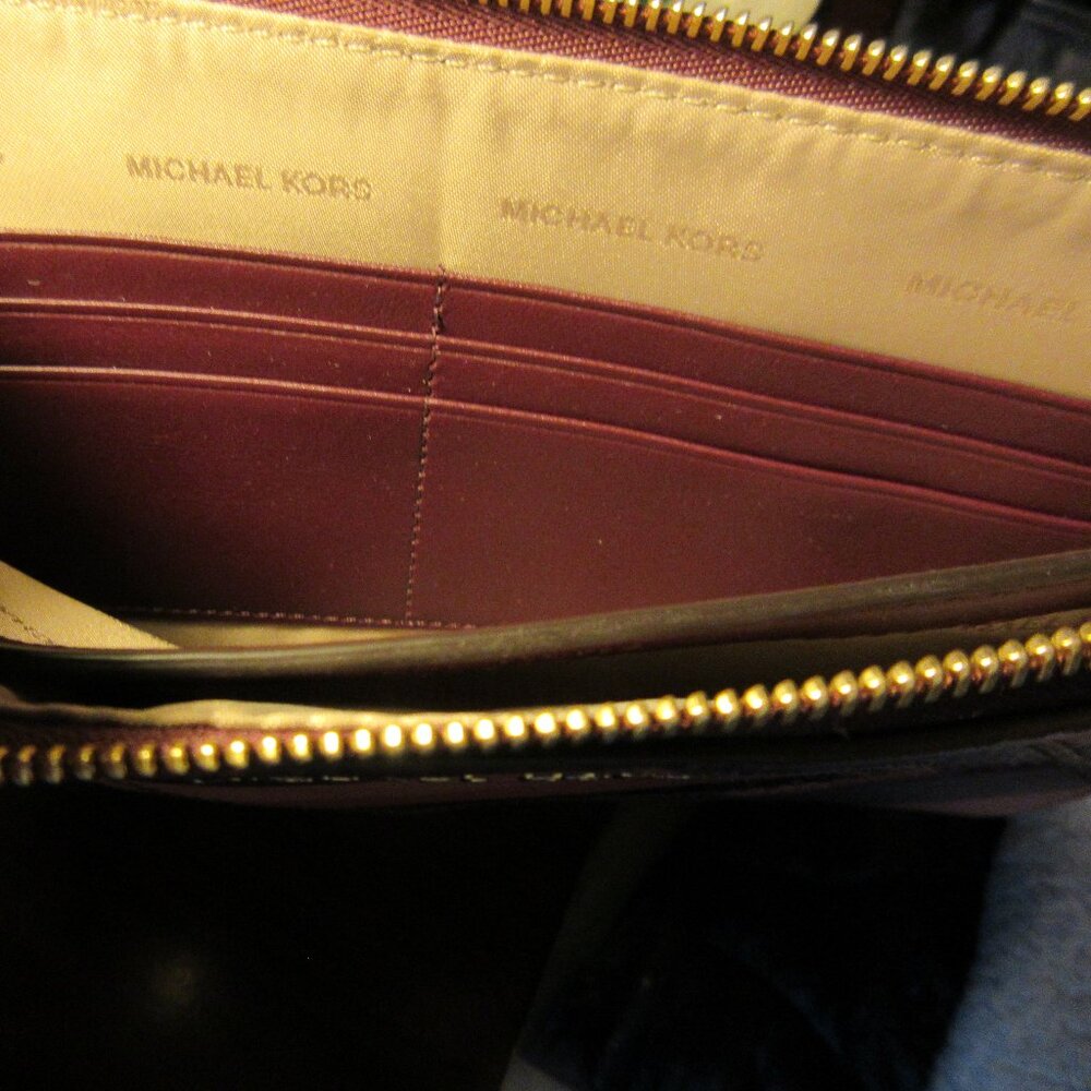 Michael Kors Daniela Leather Patchwork Large Wris… - image 8